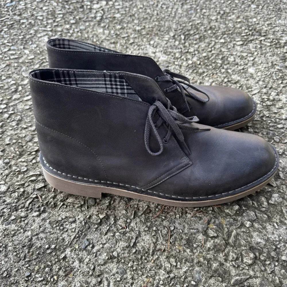 Clarks Mens Bushacre Chukka Boot Size 13 Gray Leather Lace Up Casual